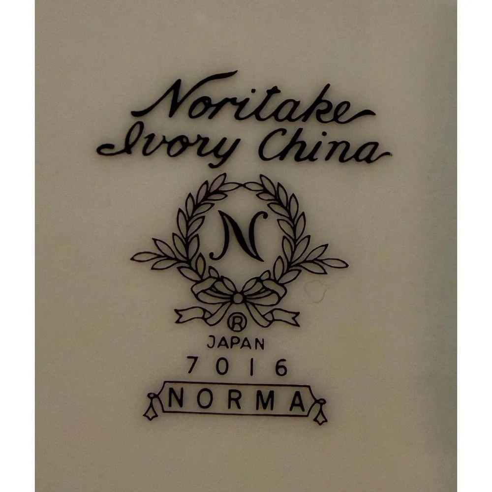 Set-of-4‎ Vintage Noritake Norma Salad Plates